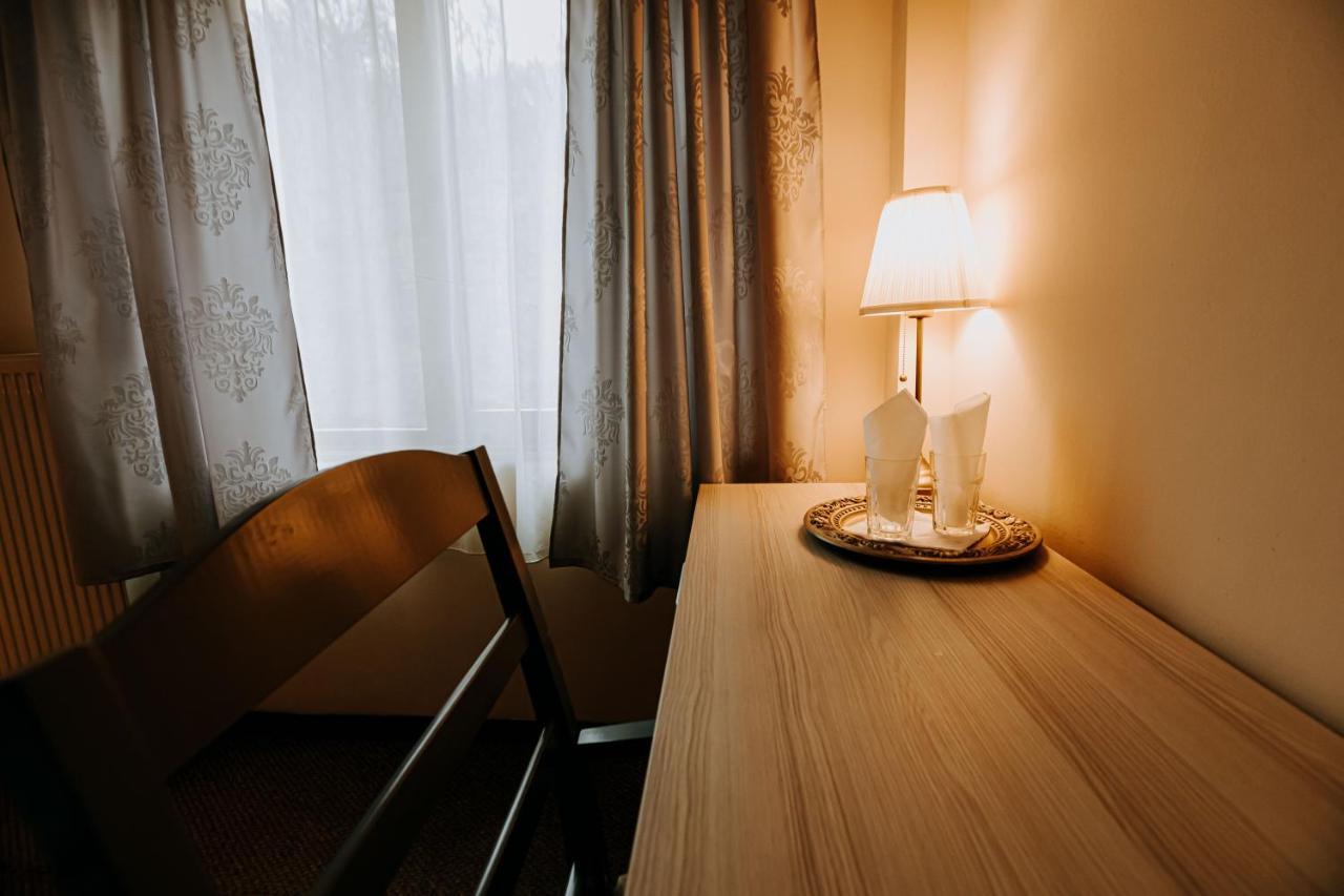 Guest House Lacul Linistit Моняса Экстерьер фото